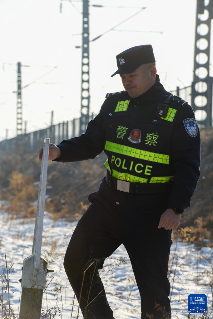 新春走基层丨新春守一线 铁警护旅途
