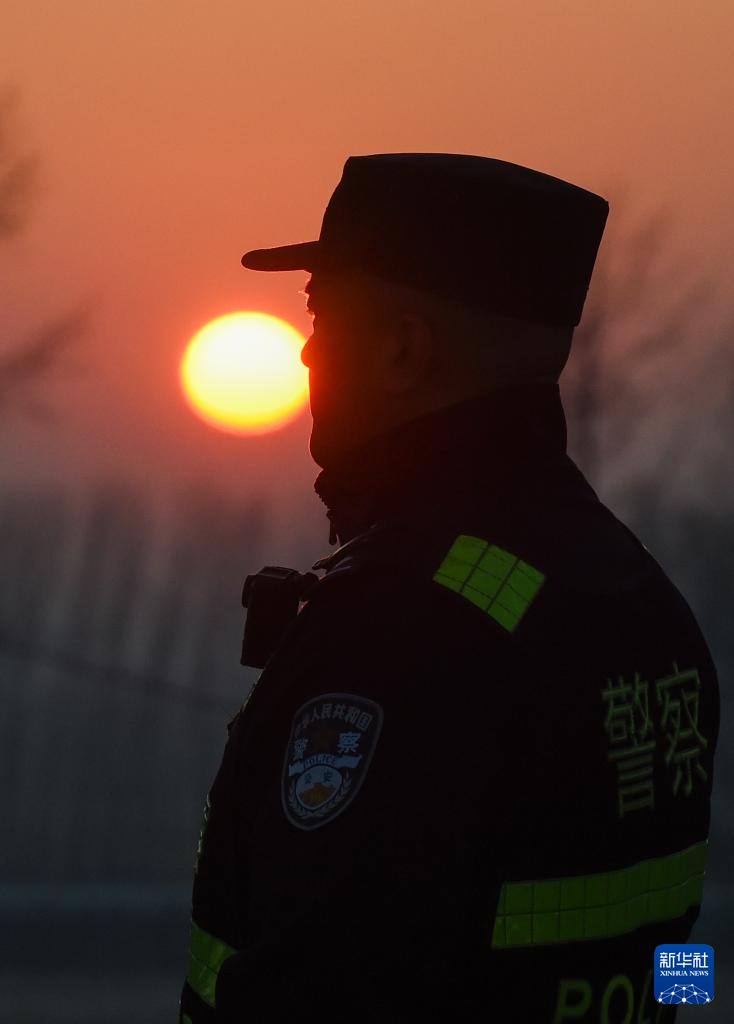 新春走基层丨新春守一线 铁警护旅途