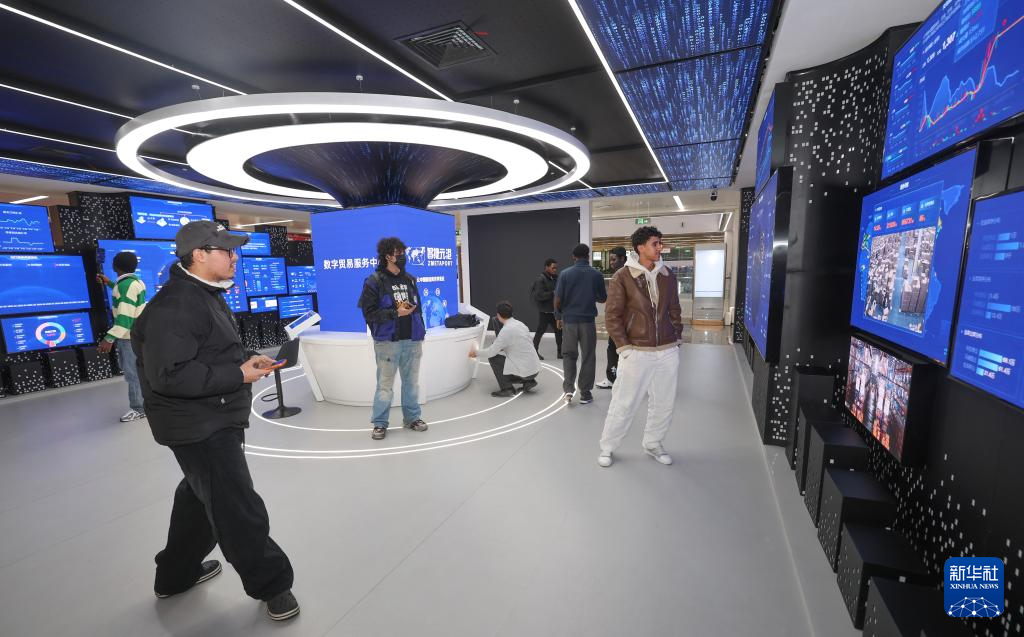 “世界超市”义乌新春“焕新”开市