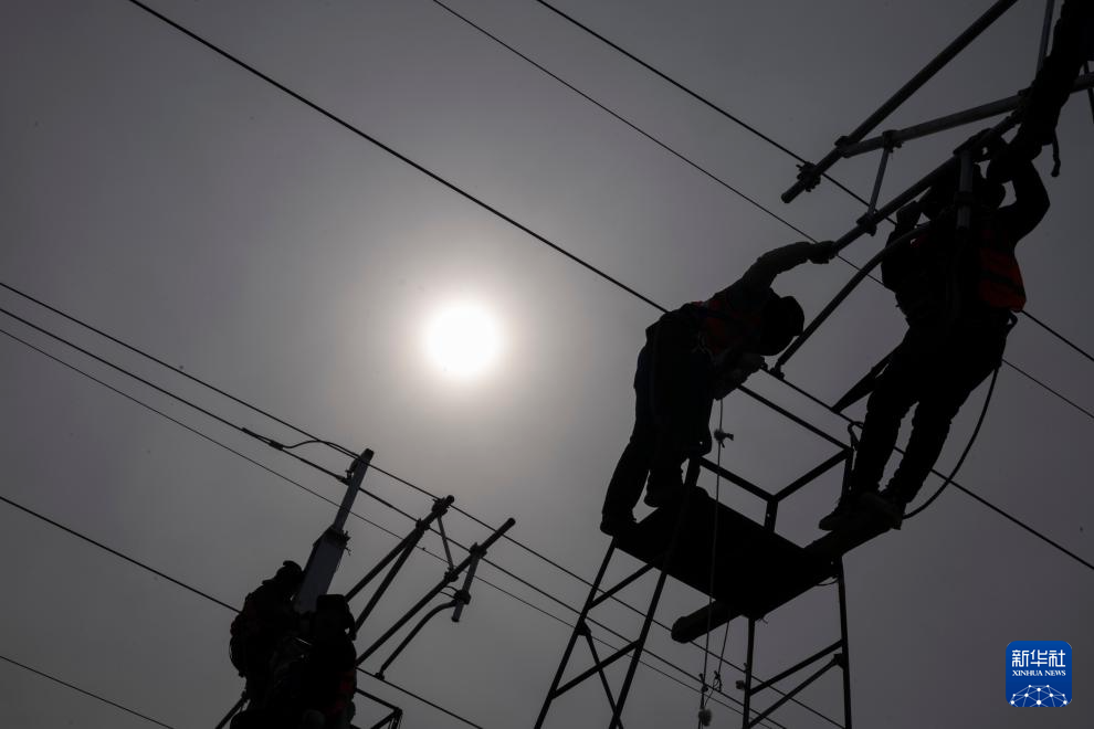 哈伊高铁“四电”工程建设进入冲刺阶段