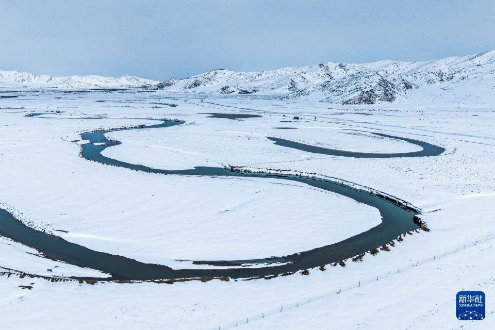 四川阿坝:春雪润高原