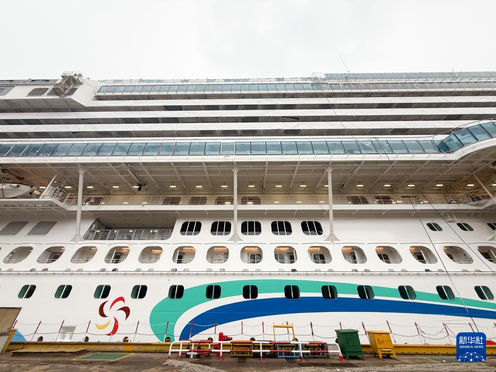 第二艘国产大型邮轮计划3月20日出坞