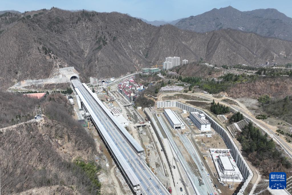 西康高铁沿线车站挂牌