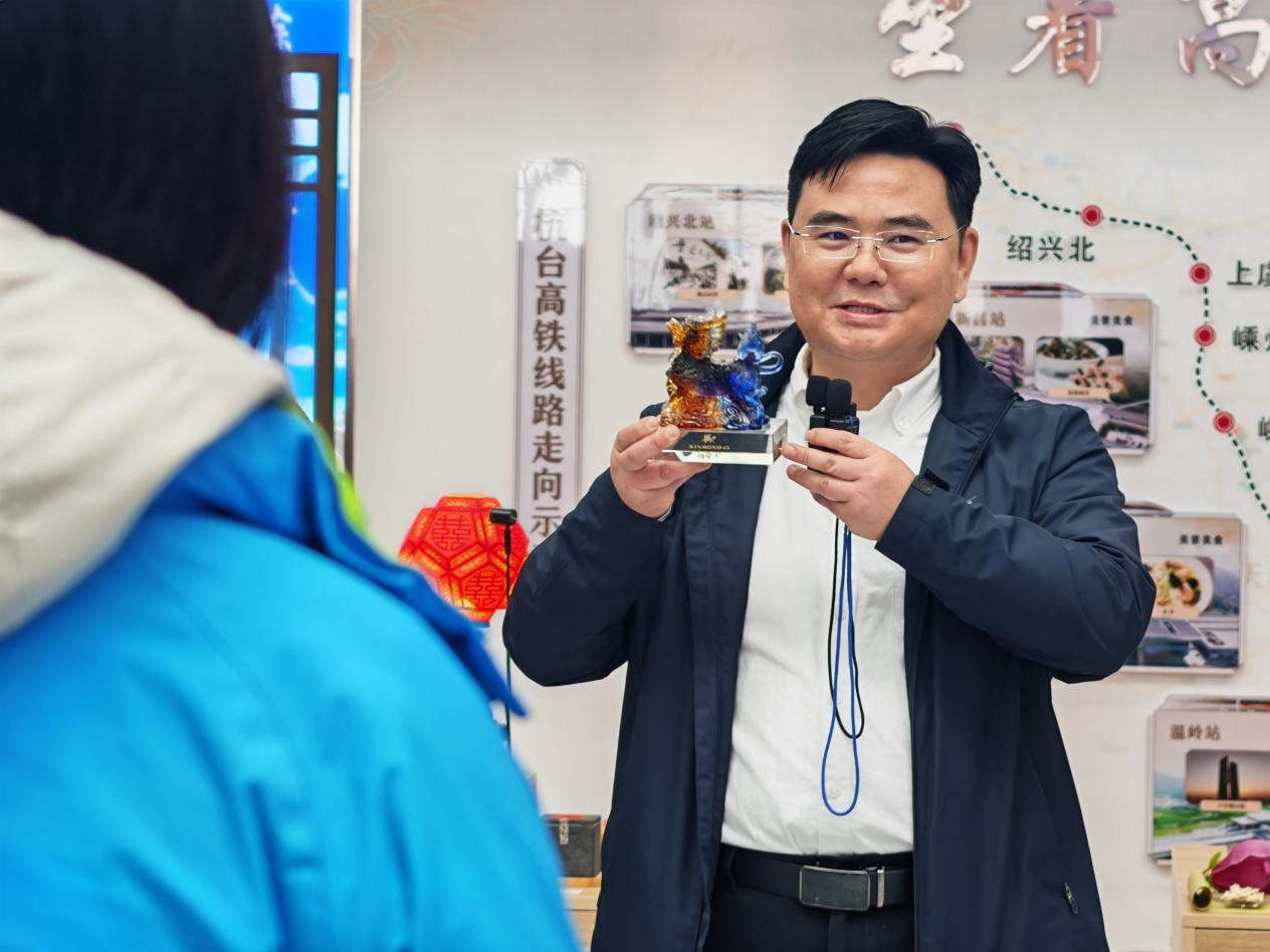 【发现最美铁路】春游乘高铁，这些新服务让旅途更顺心