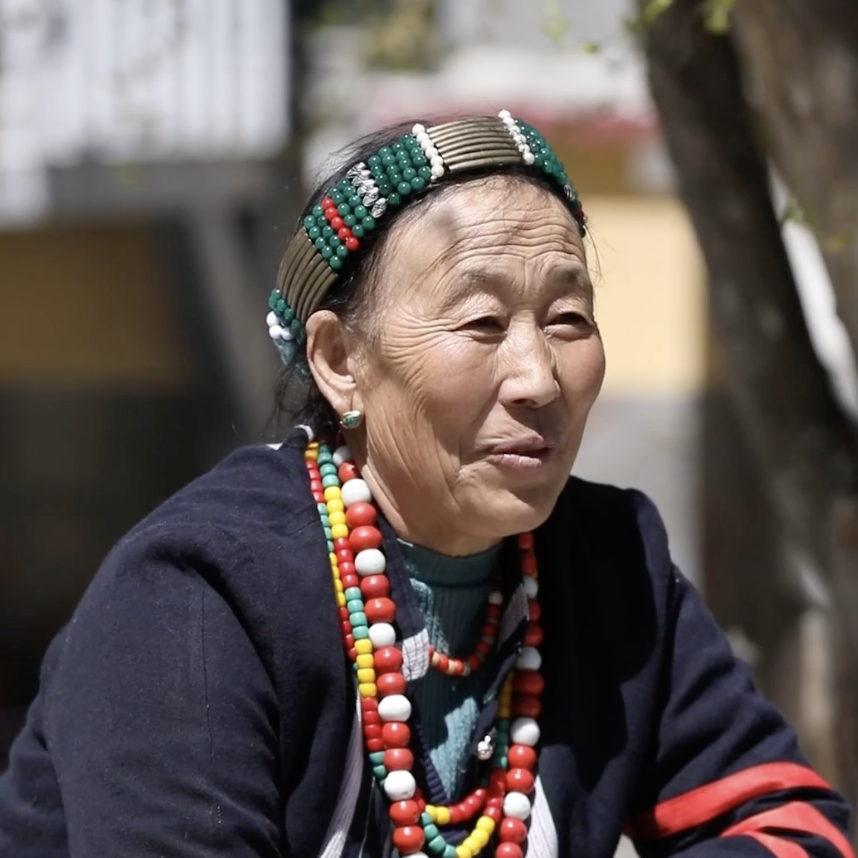 从深山走向新生,珞巴服饰里的时代巨变