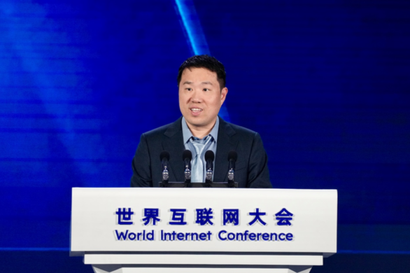 黄晓煌:以空间智能为桥,连接物理与数字世界 黄晓煌:以空间智能为桥,连接物理与数字世界