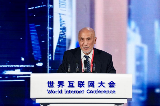 全吉男：中国已成为全球AI浪潮的重要引领者