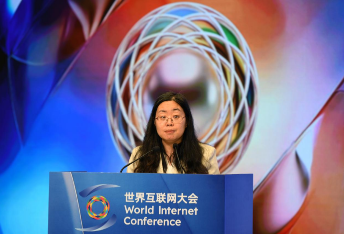 贺敏:八项可信准则助力全球AI治理 贺敏:八项可信准则助力全球AI治理