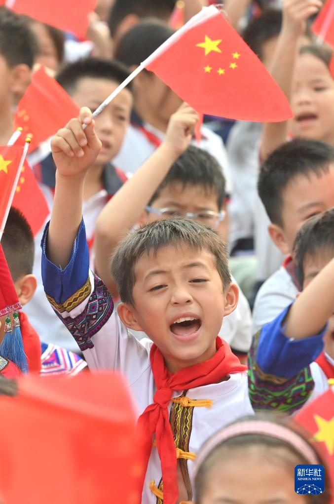 广西梧州:校园喜迎“三月三”