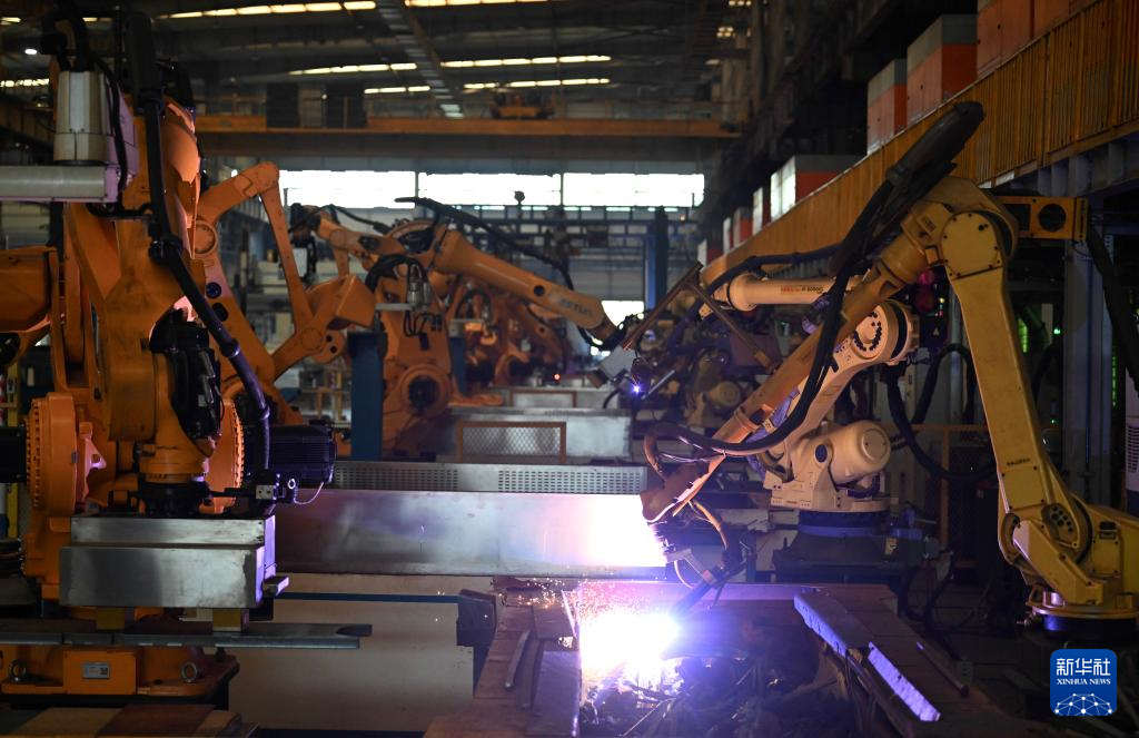 经济大省挑大梁丨挺起中原“硬脊梁”——河南装备制造业高质量发展一线观察