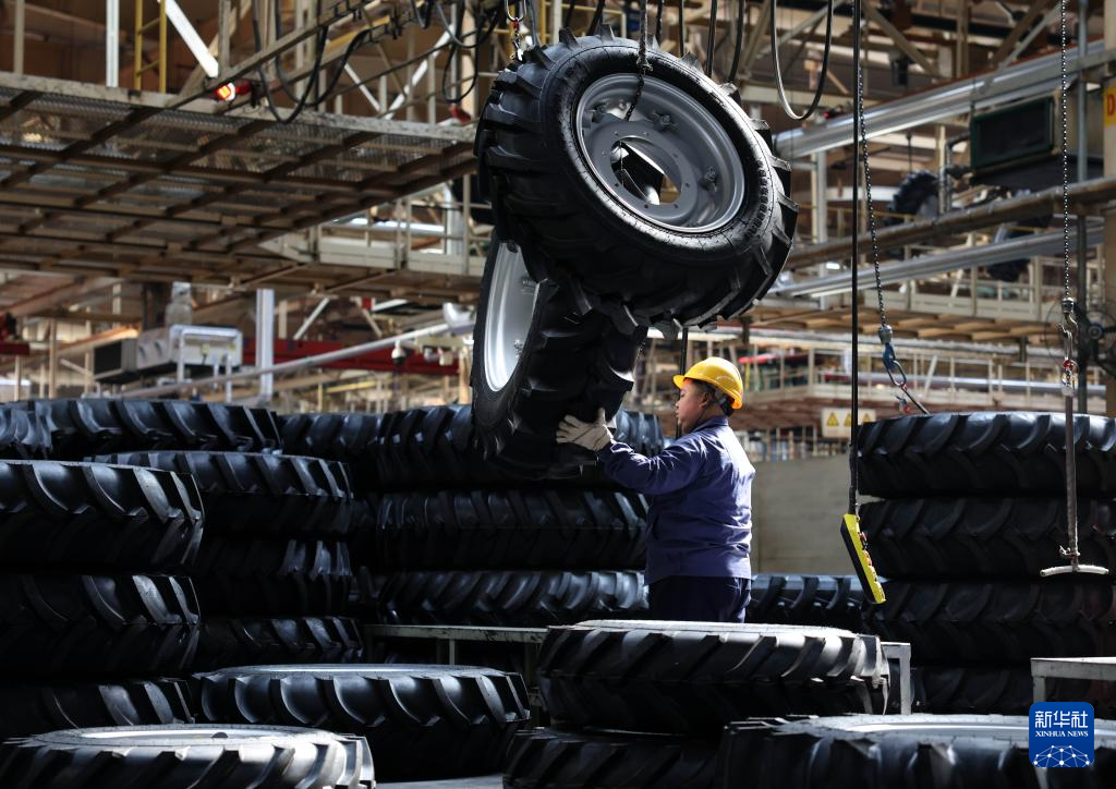 经济大省挑大梁丨挺起中原“硬脊梁”——河南装备制造业高质量发展一线观察