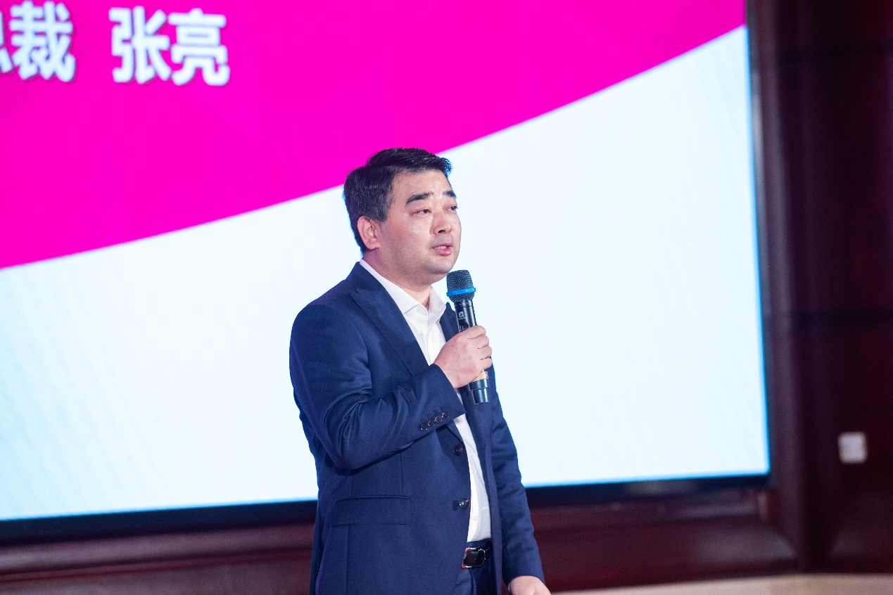 旗帜引领航向 星火汇聚力量——四位网络社会组织党建分享人展现党建风采