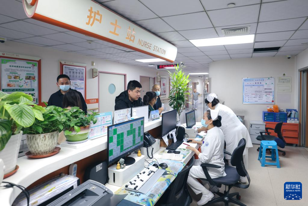 图片故事丨为“生命通道”点亮一束光