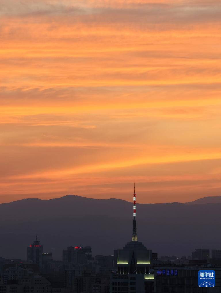 北京晚霞满天