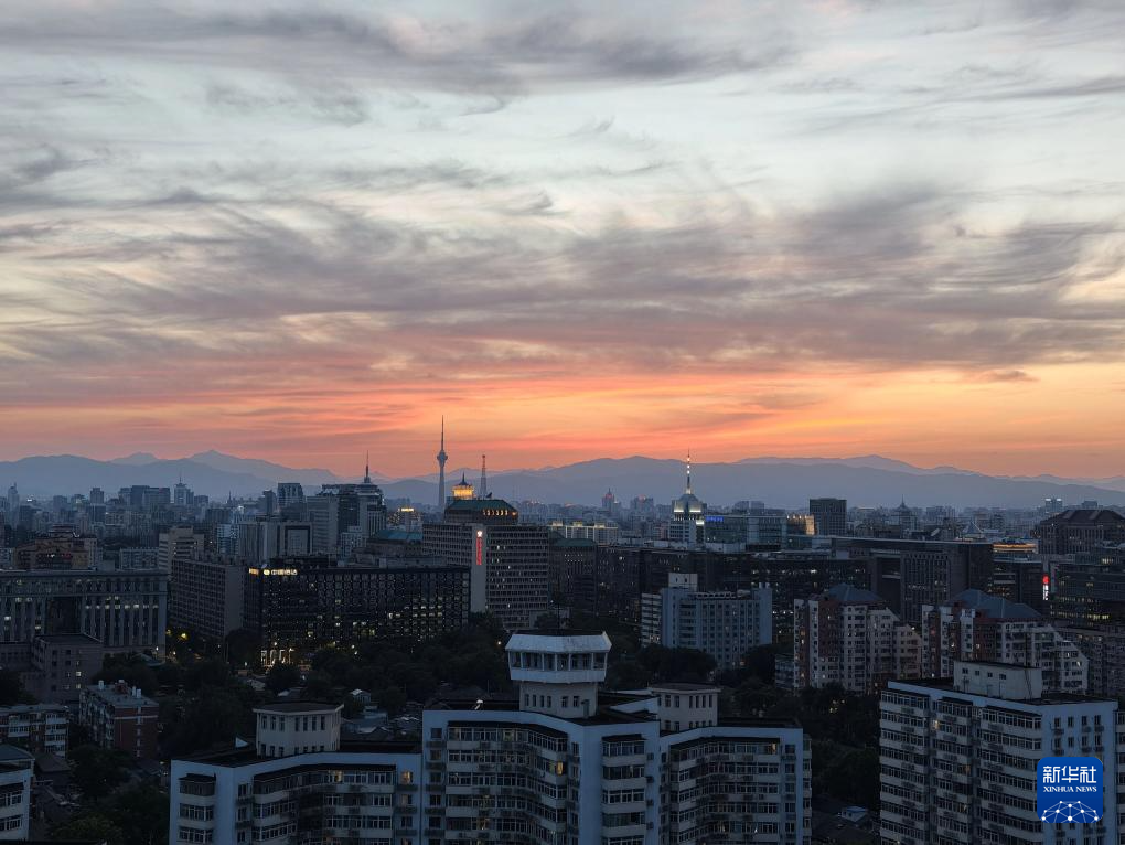 北京晚霞满天