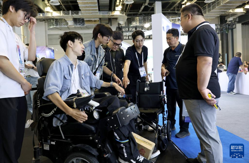 上海:中国(上海)国际技术进出口交易会开幕