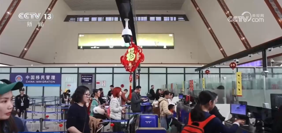 “民族文化+免签红利+交通便捷”让中老跨境休闲游热度持续高涨