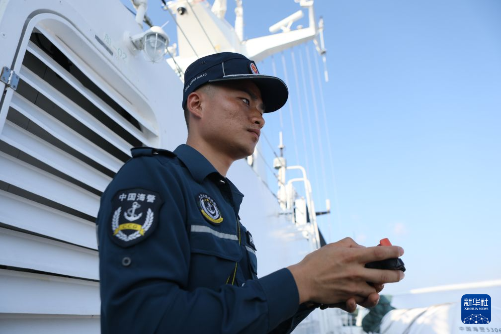 南海影像日志丨驰骋蔚蓝 破浪护疆