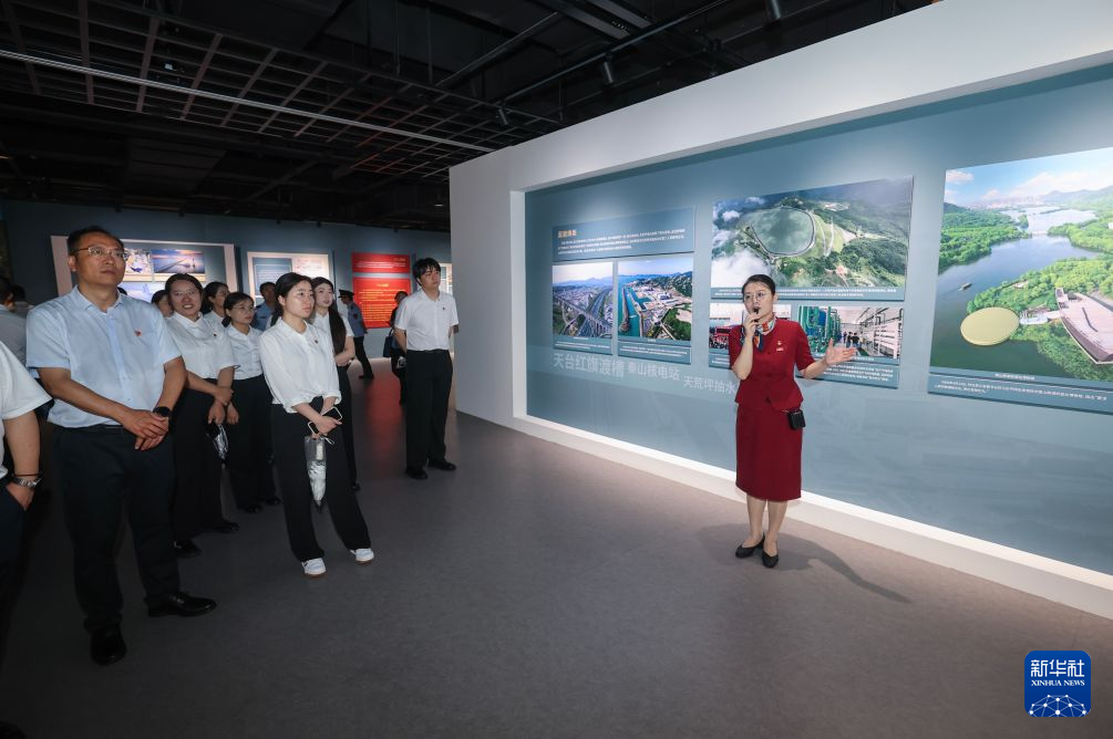 追寻红色足迹 深学党建思想