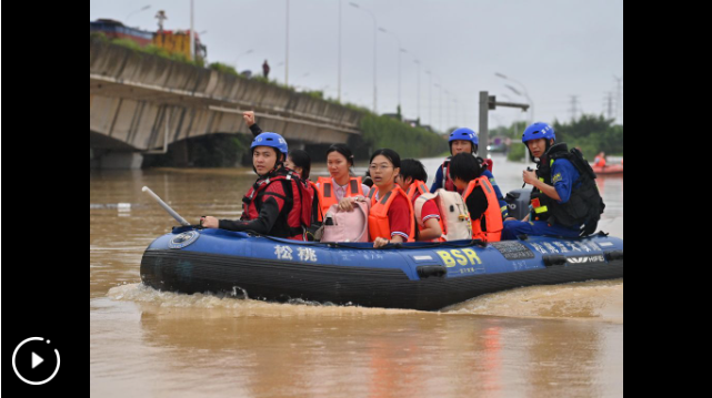 广西多地遭遇持续性极端强降雨 记者直击救灾一线 广西多地遭遇持续性极端强降雨 记者直击救灾一线