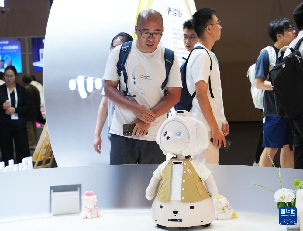 2026世界人工智能大会机器人亮点纷呈