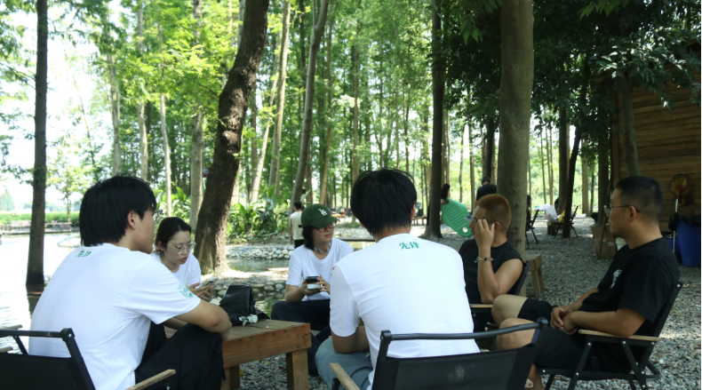 走出课堂 走进乡土:中国农大学子用青春镜头解锁戚家湾文旅新图景 走出课堂 走进乡土:中国农大学子用青春镜头解锁戚家湾文旅新图景