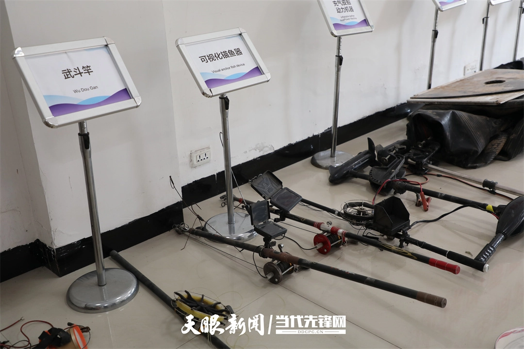 【长江十年行】赤水河渔民和他的三条船 【长江十年行】赤水河渔民和他的三条船