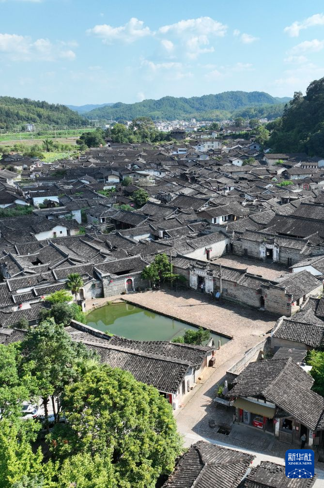 福建培田:“客家庄园”的古韵新声