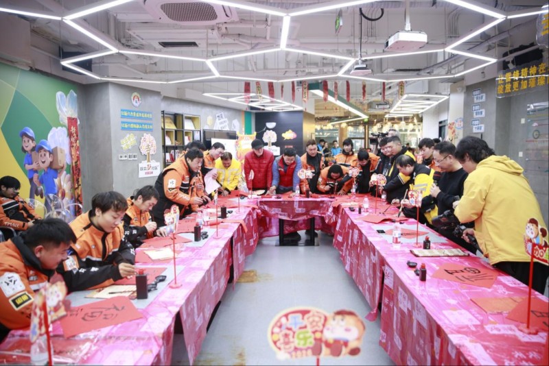 “小驿站”托起“大温暖”——北京探索新就业群体融入基层治理的文明实践之路 “小驿站”托起“大温暖”——北京探索新就业群体融入基层治理的文明实践之路