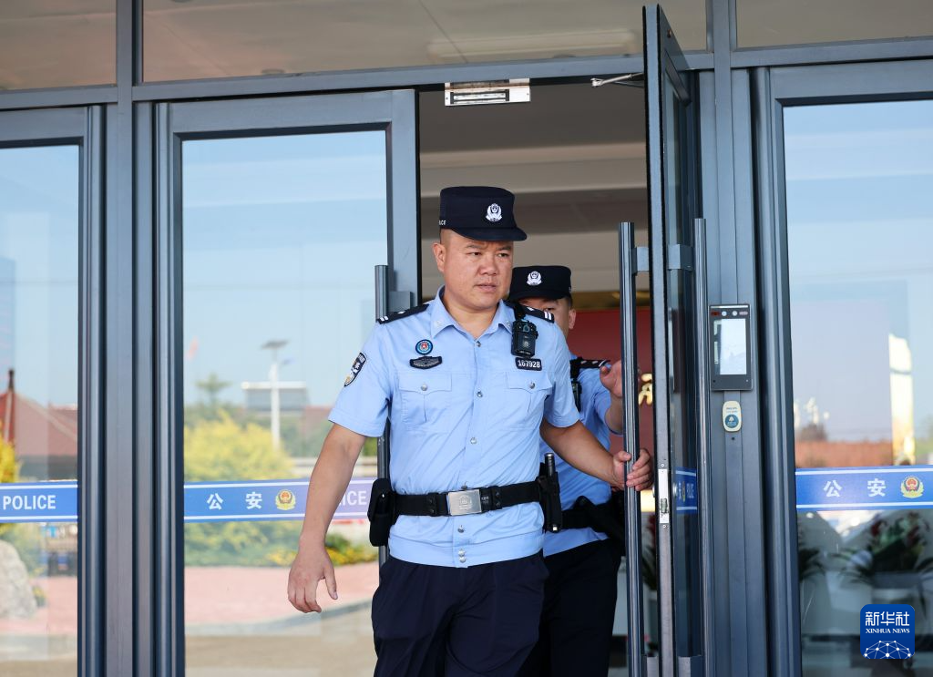 万里边疆行丨“暖心大鹏”