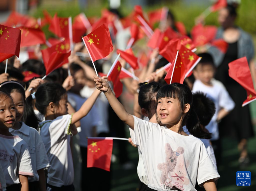 多彩活动迎国庆