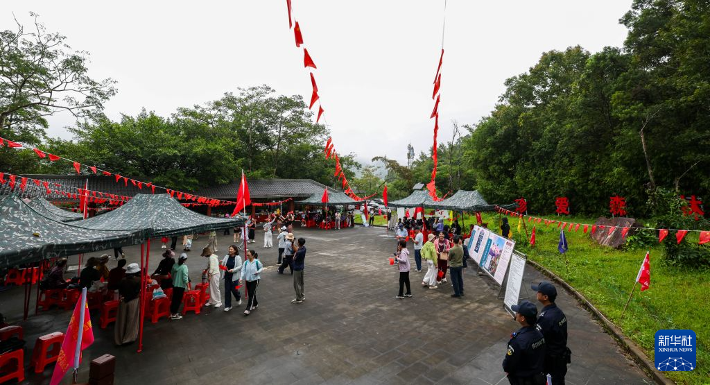 海南:探访鹦哥嘴自然生态体验区