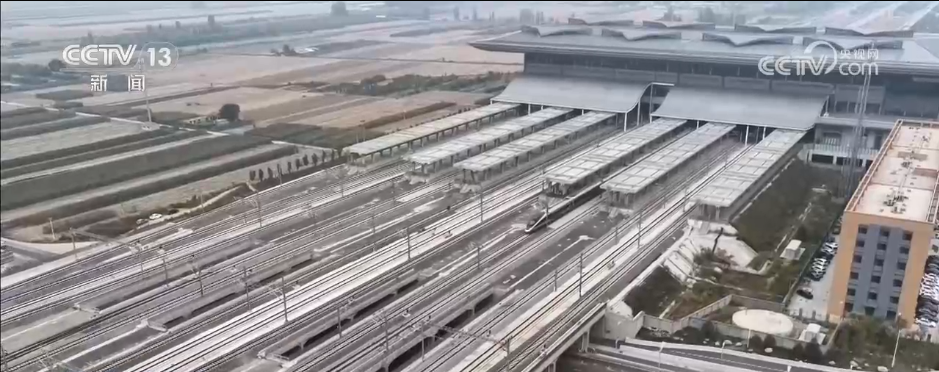 出行热、消费热,热力全开!“火热”数据折射假日经济“热度”