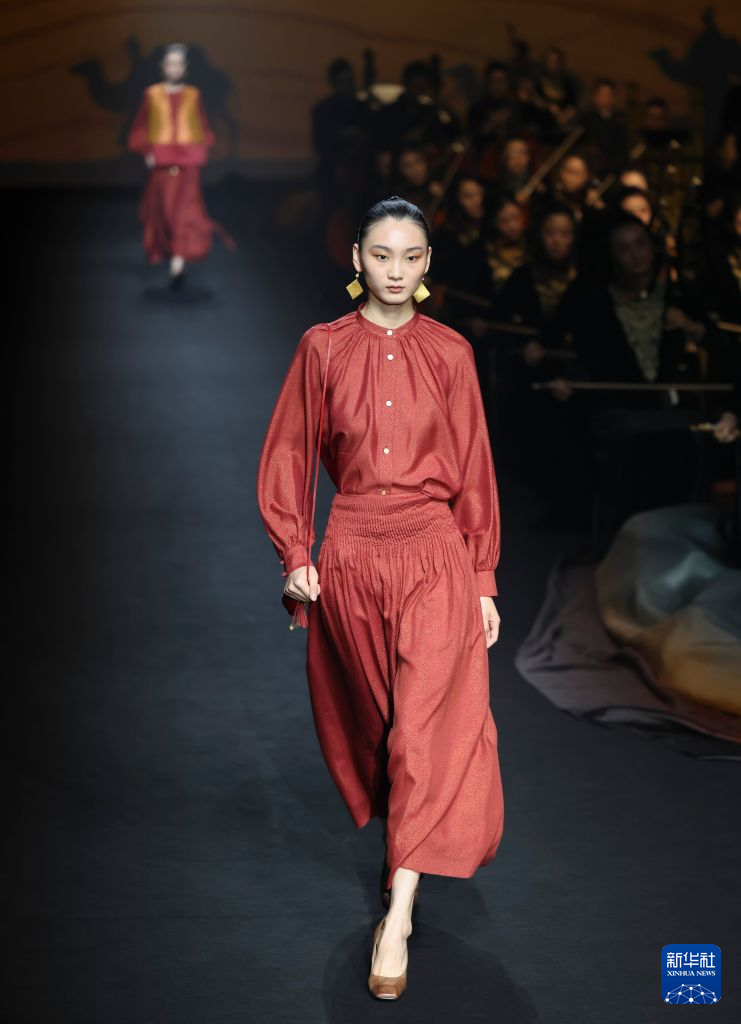 2027春夏上海时装周开幕