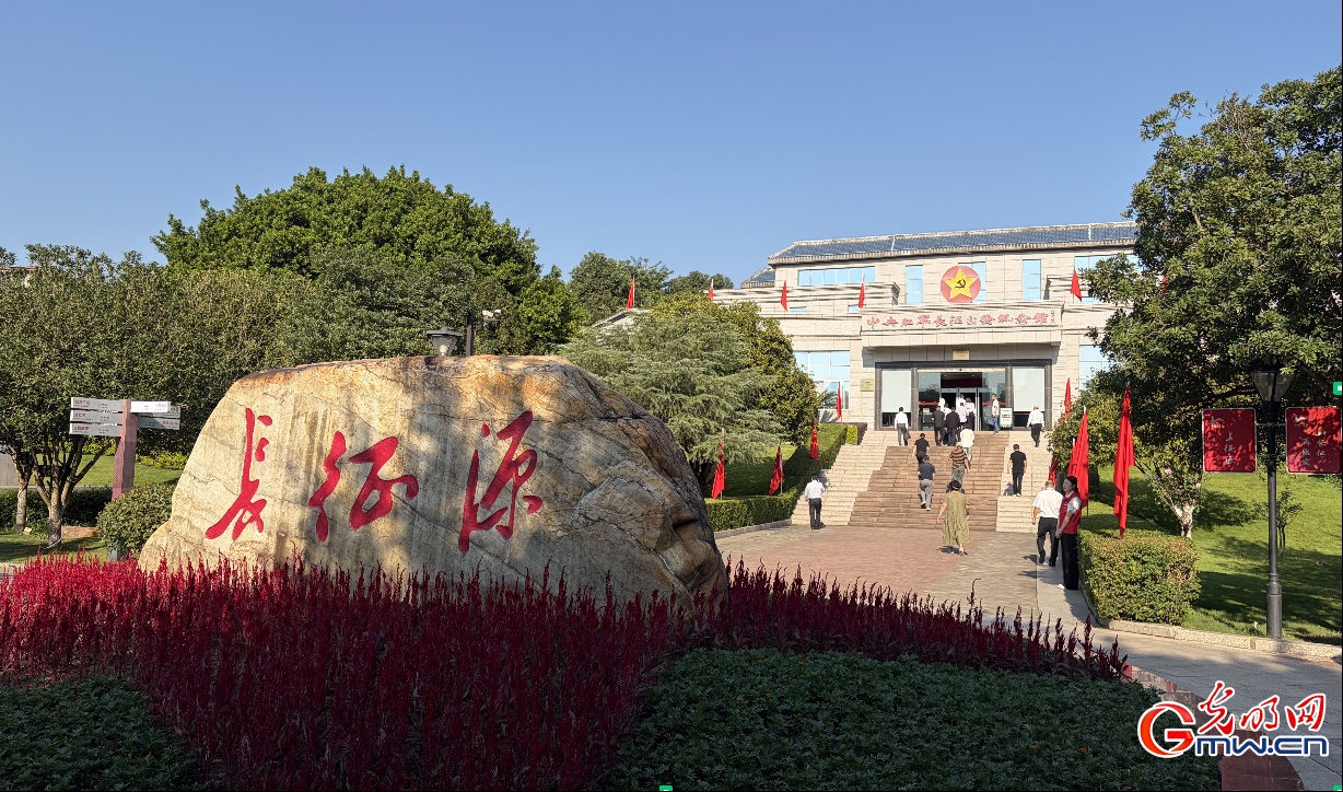 【红星照耀中国】演员王雷:讲好红色故事,最应守住信仰的内核 【红星照耀中国】演员王雷:讲好红色故事,最应守住信仰的内核