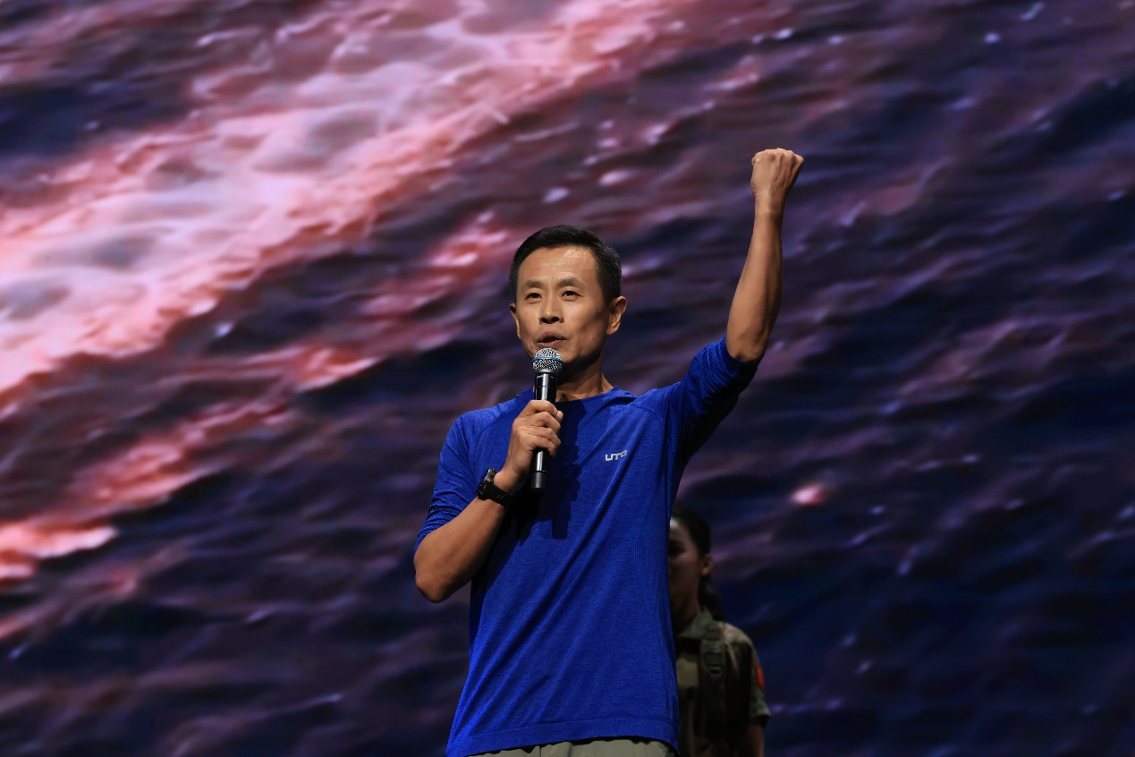 【红星照耀中国】从出发到再出发,长征精神薪火相传 【红星照耀中国】从出发到再出发,长征精神薪火相传