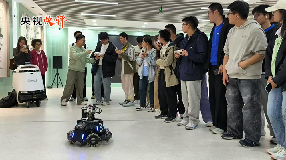 【央视快评】努力培养更多经世致用的优秀人才