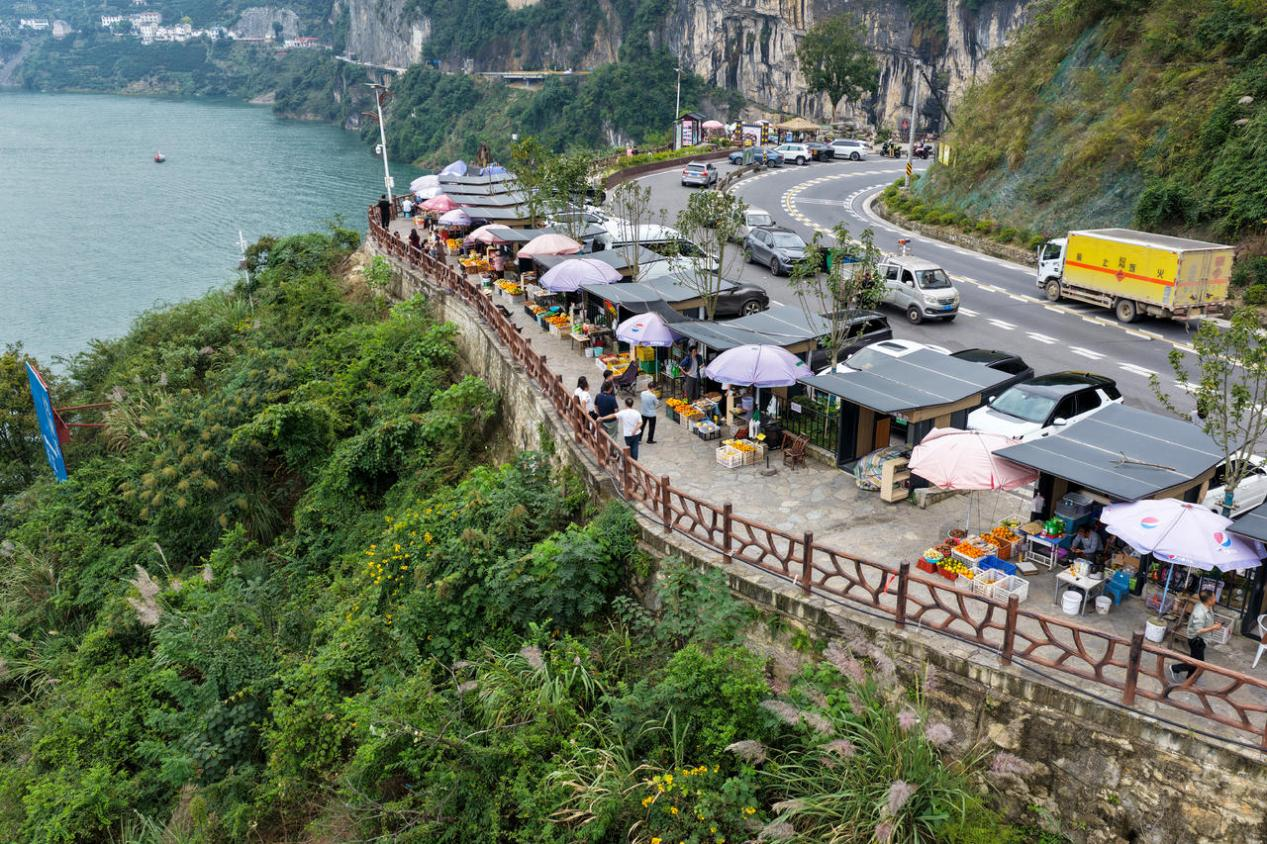 开局之年看中国·潮涌荆楚丨宜昌秭归：一只“小狗”把“流量”变“留量”