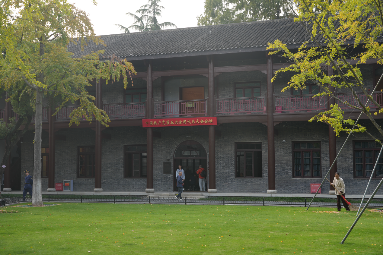 何以中国·当惊世界殊丨开局之年,荆楚何以潮涌? 何以中国·当惊世界殊丨开局之年,荆楚何以潮涌?