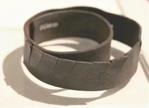 如果你问,我们为什么要一再回望长征……