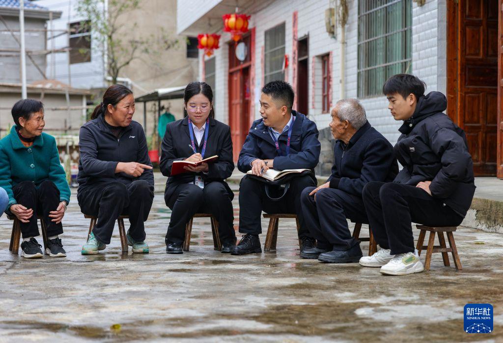 各地持之以恒推进全面从严治党
