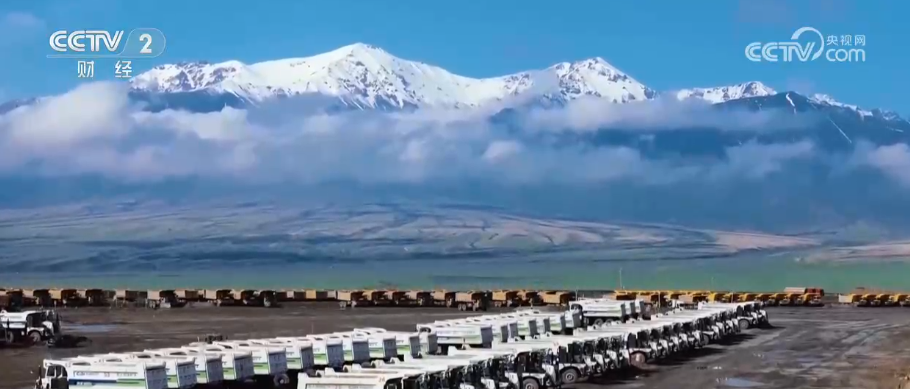 矿山生产向绿向智转型 无人驾驶矿卡海内外订单纷至沓来