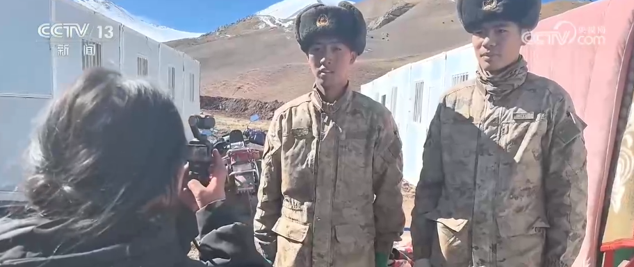 西藏7.0级地震 | 童心视角下子弟兵坚守的模样